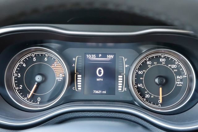 Used 2022 Jeep Cherokee Latitude w/ Sun & Sound Group AWD/4WD image 29
