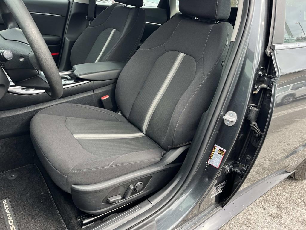 Used 2023 Hyundai Sonata SEL w/ Preferred Accessory Package image 26