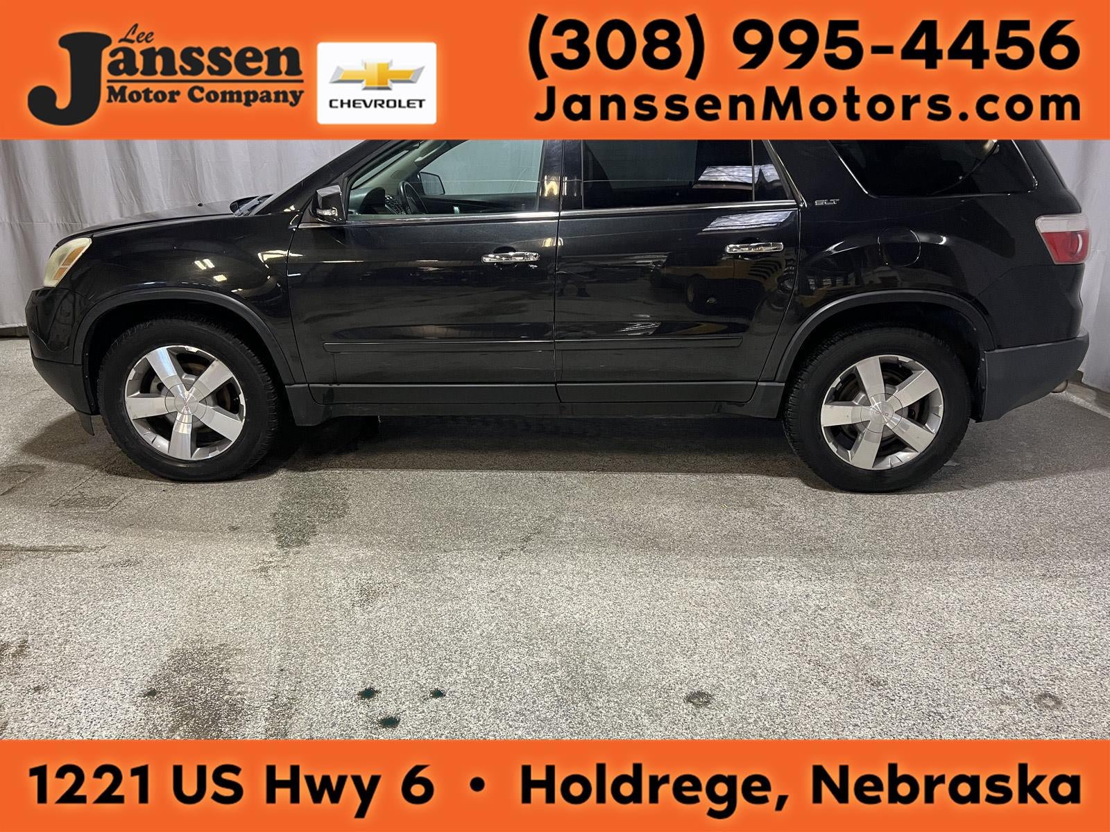 Used 2012 GMC Acadia SLT FWD image 1