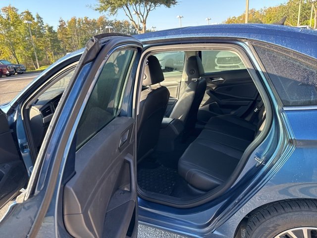 Used 2019 Volkswagen Jetta SE image 14