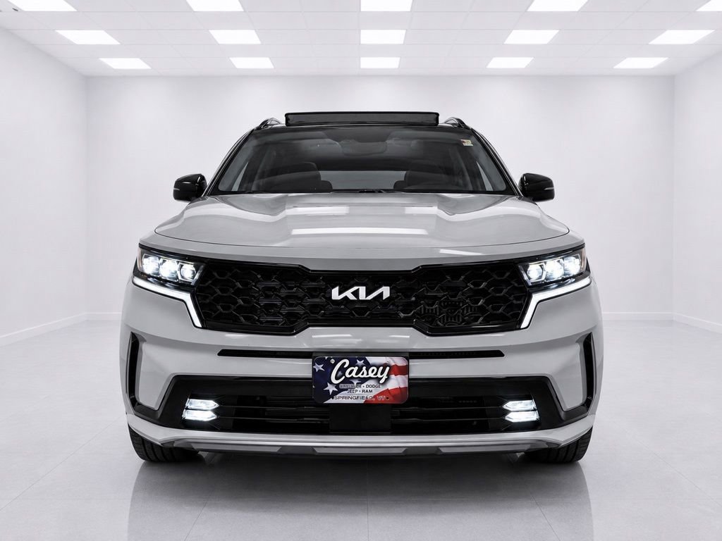 Used 2023 Kia Sorento SX AWD/4WD image 2