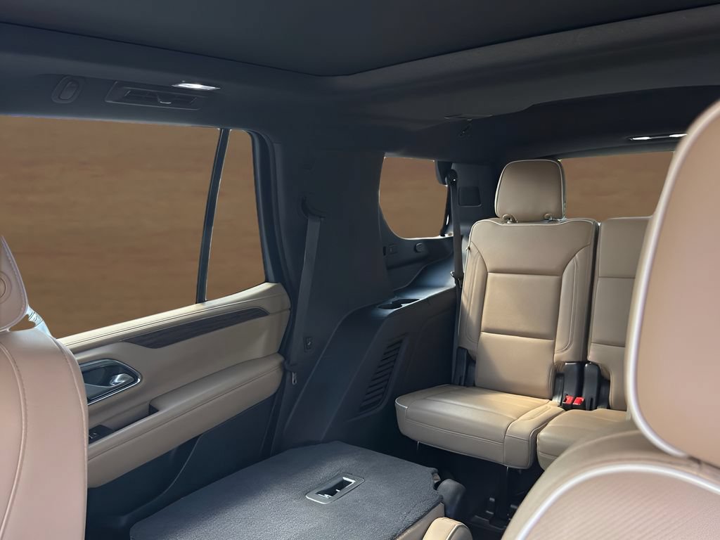 Used 2021 Chevrolet Tahoe Premier w/ Texas Edition RWD image 14