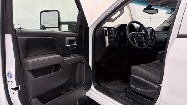 Used 2019 Chevrolet Silverado 3500 LT AWD/4WD image 29