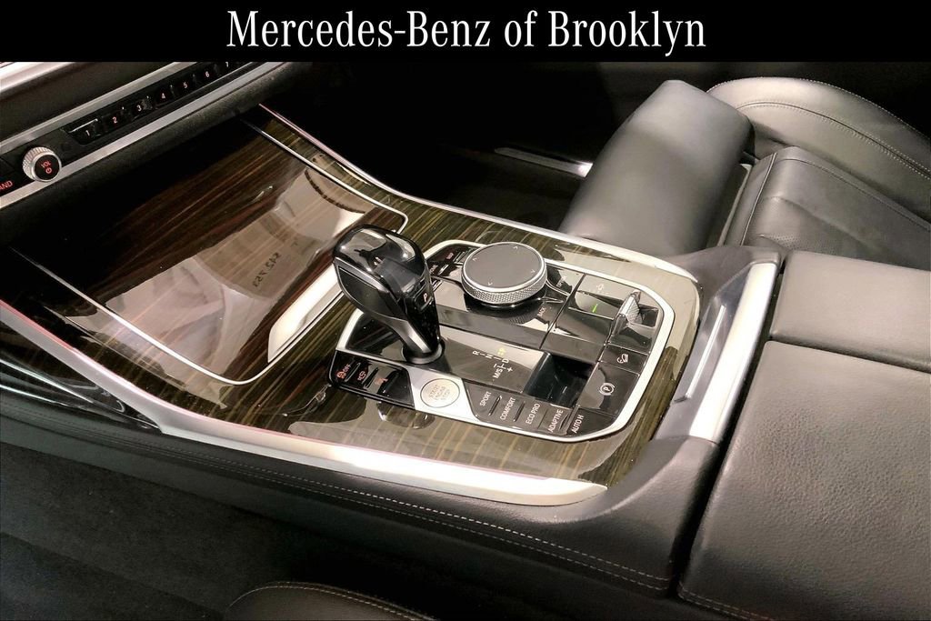 Used 2021 BMW X7 xDrive40i w/ Premium Package 2 image 17