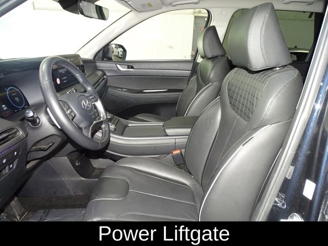 Used 2024 Hyundai Palisade Limited image 13