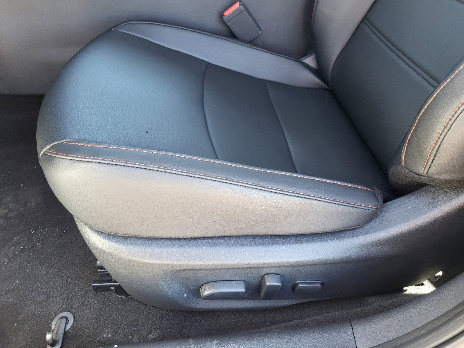 New 2025 Nissan Sentra SR w/ SR Premium Package image 13