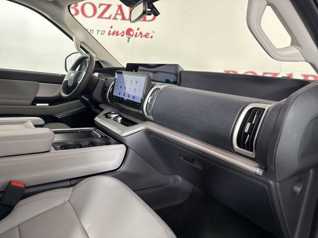 New 2025 Ford Expedition Max Active image 20