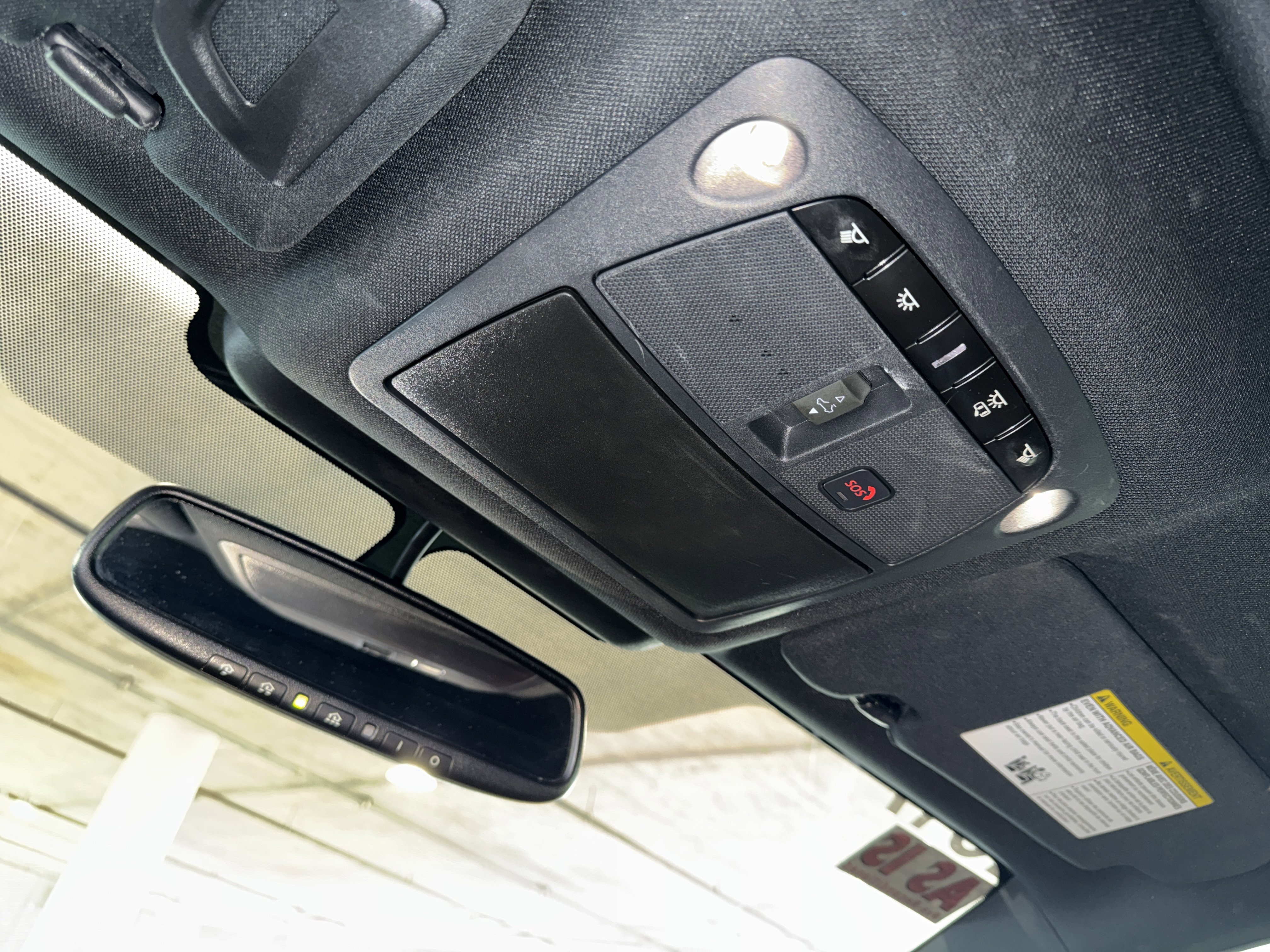 Used 2017 INFINITI Q60 Red Sport 400 image 28