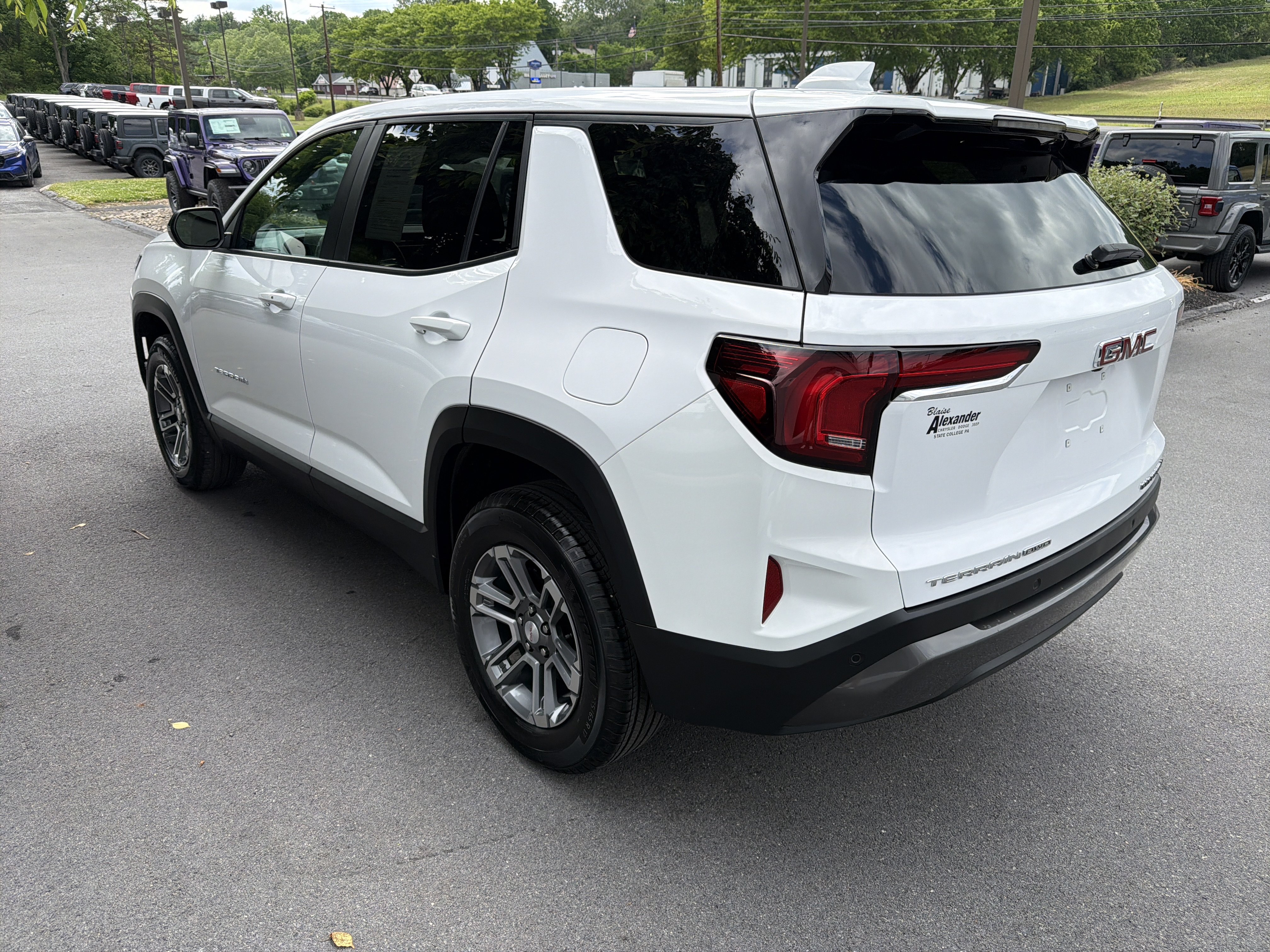Used 2026 GMC Terrain Elevation AWD/4WD image 6