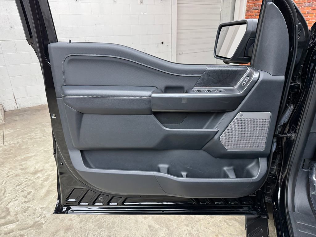 Used 2022 Ford F150 XLT w/ Equipment Group 302A High image 10