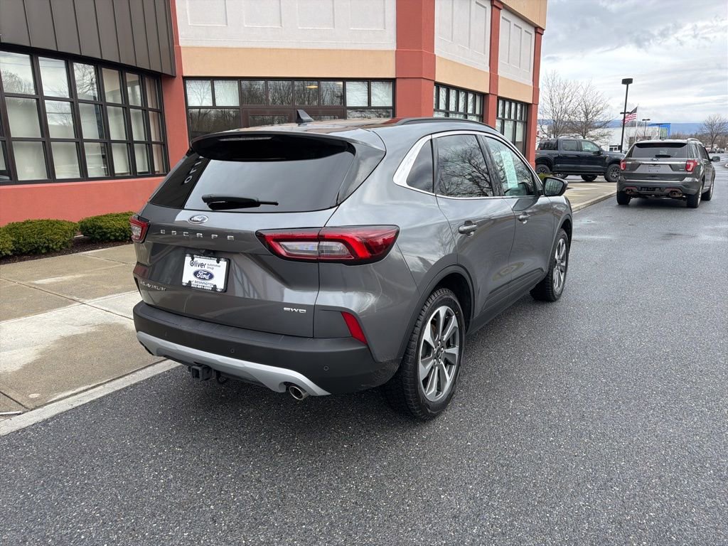 Used 2025 Ford Escape Platinum w/ Premium Technology Package image 7