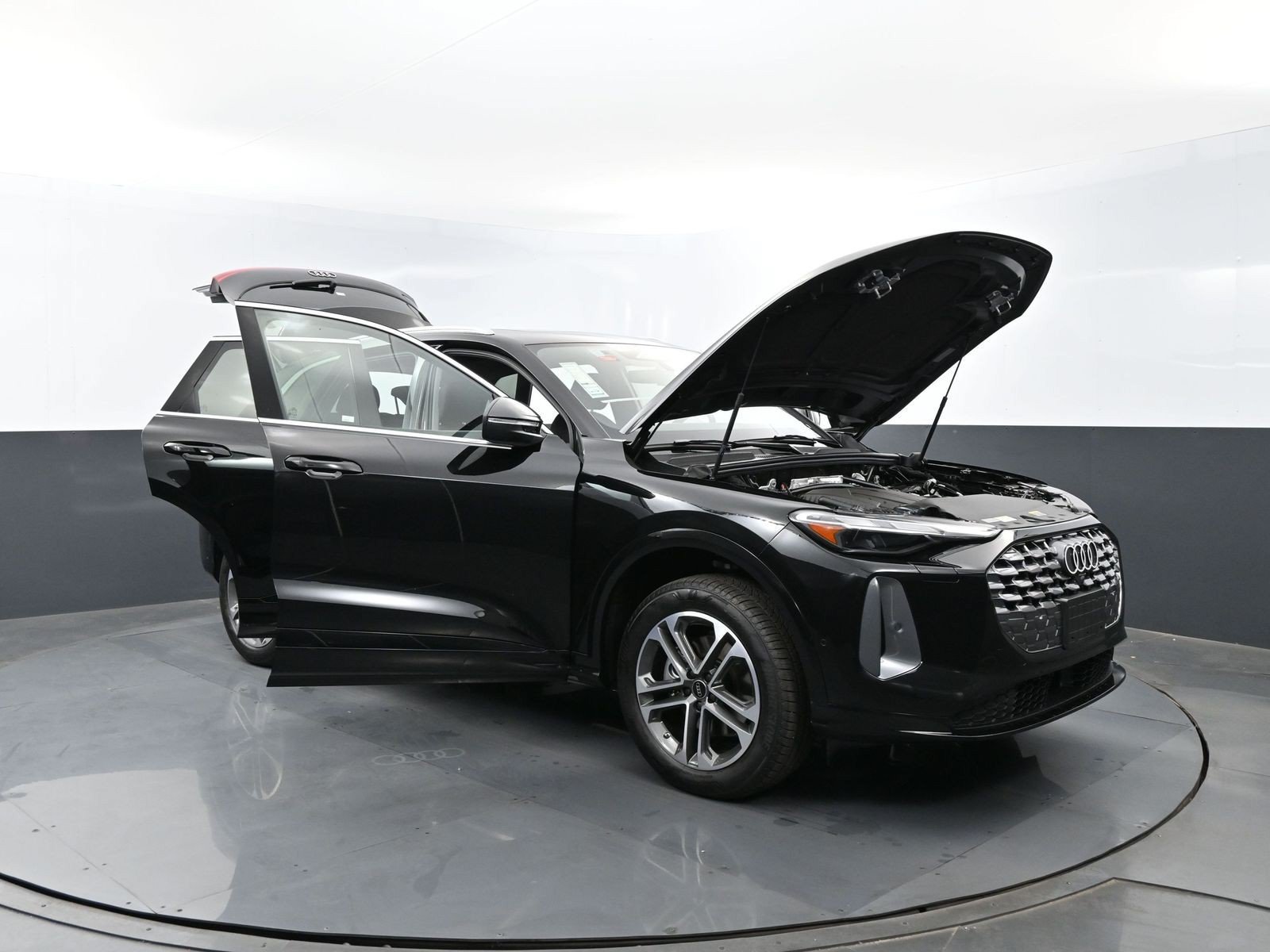 New 2026 Audi Q5 Premium AWD/4WD image 31