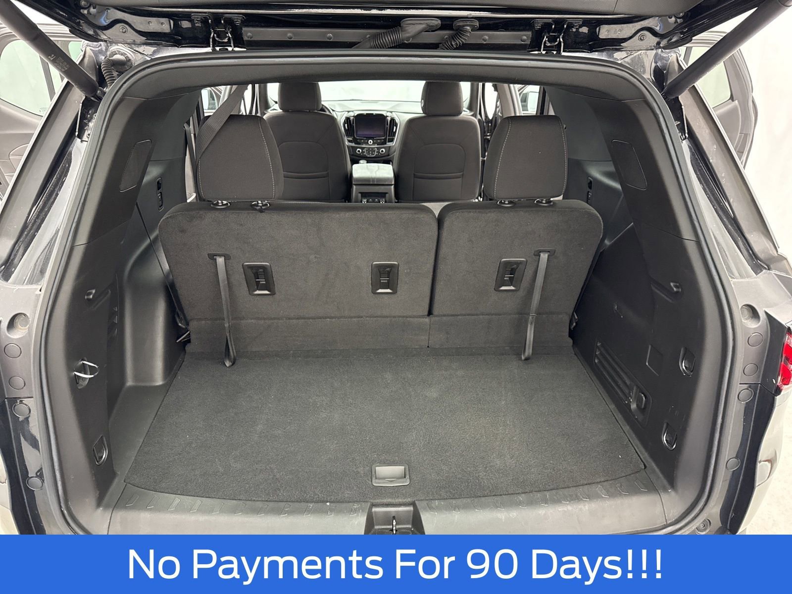 Used 2022 Chevrolet Traverse LT image 41