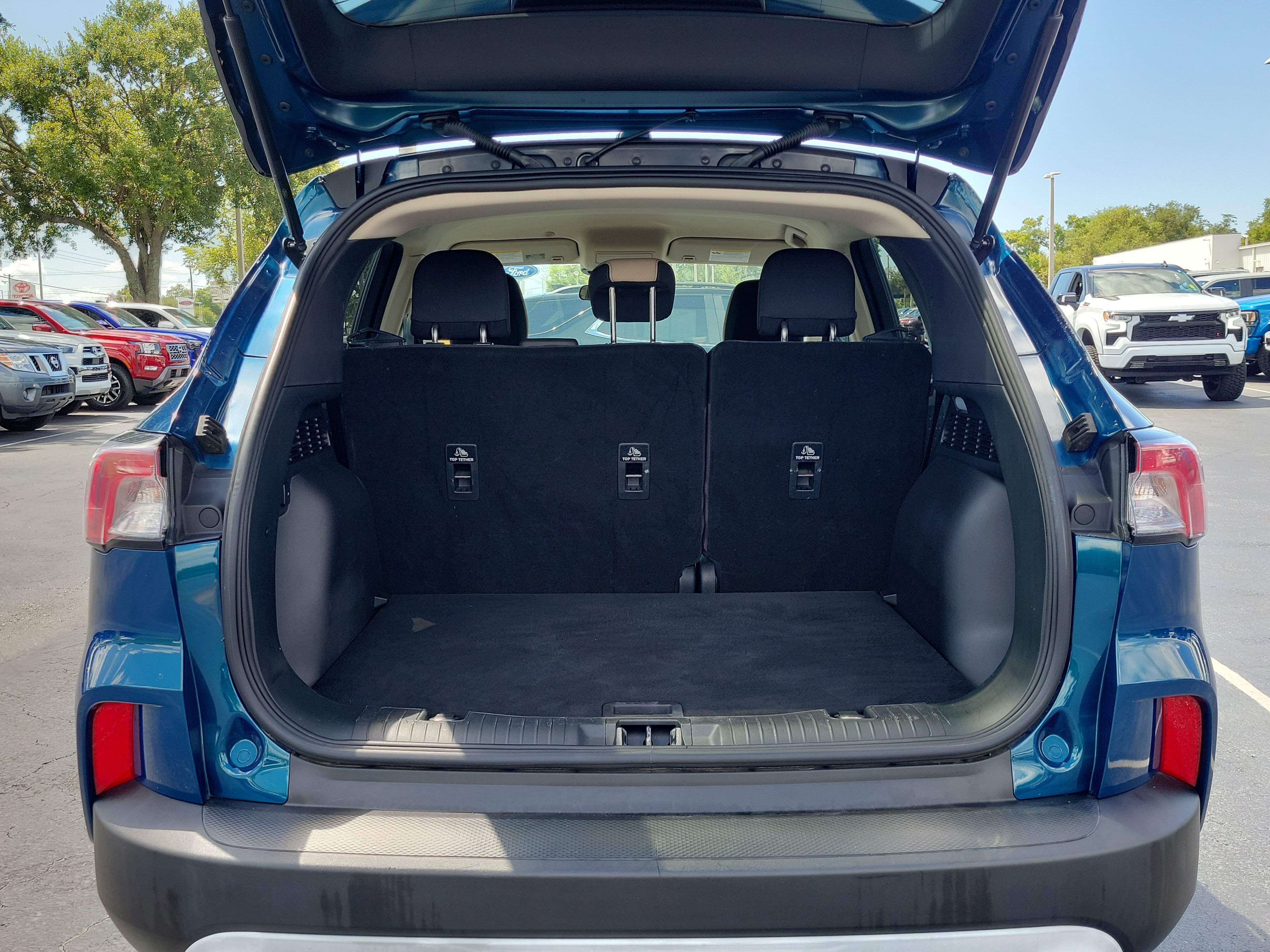 Certified 2020 Ford Escape SE FWD image 10