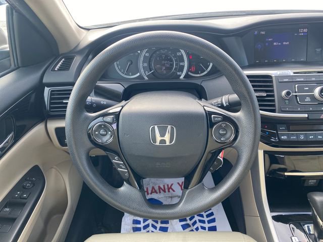 Used 2016 Honda Accord LX image 17