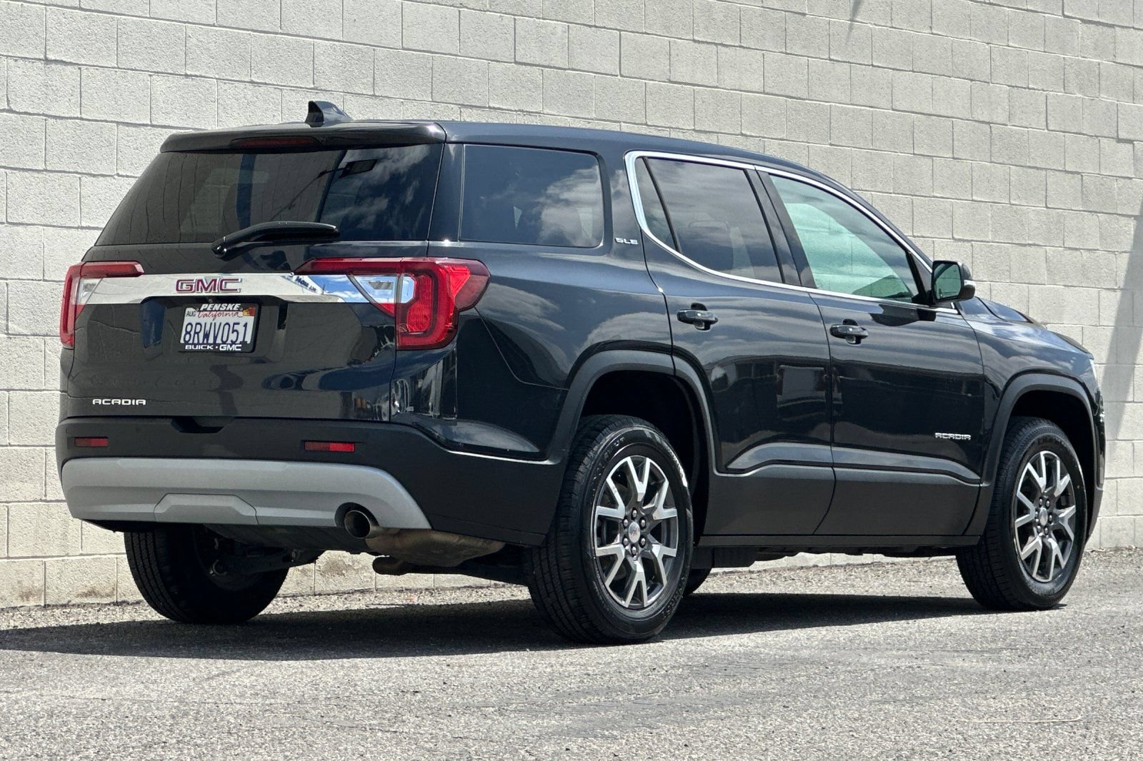 Certified 2020 GMC Acadia SLE FWD image 4