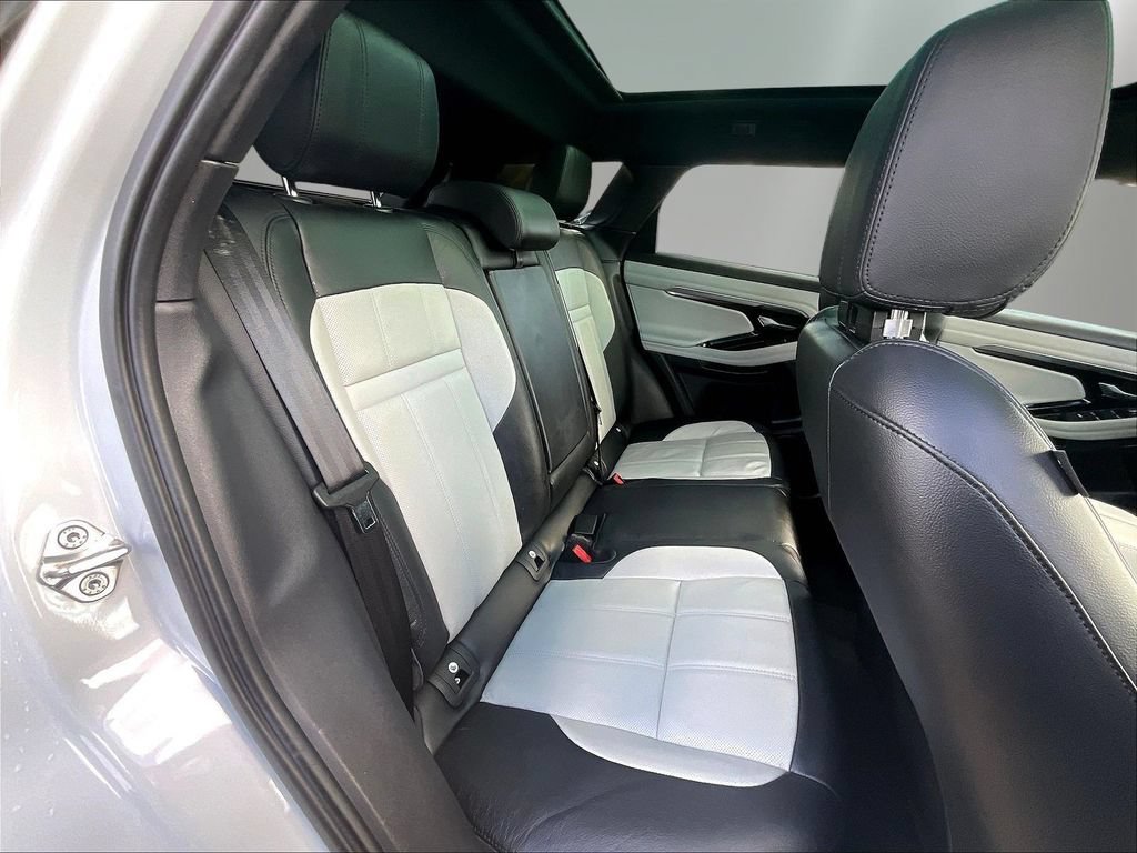 Used 2020 Land Rover Range Rover Evoque First Edition AWD/4WD image 24