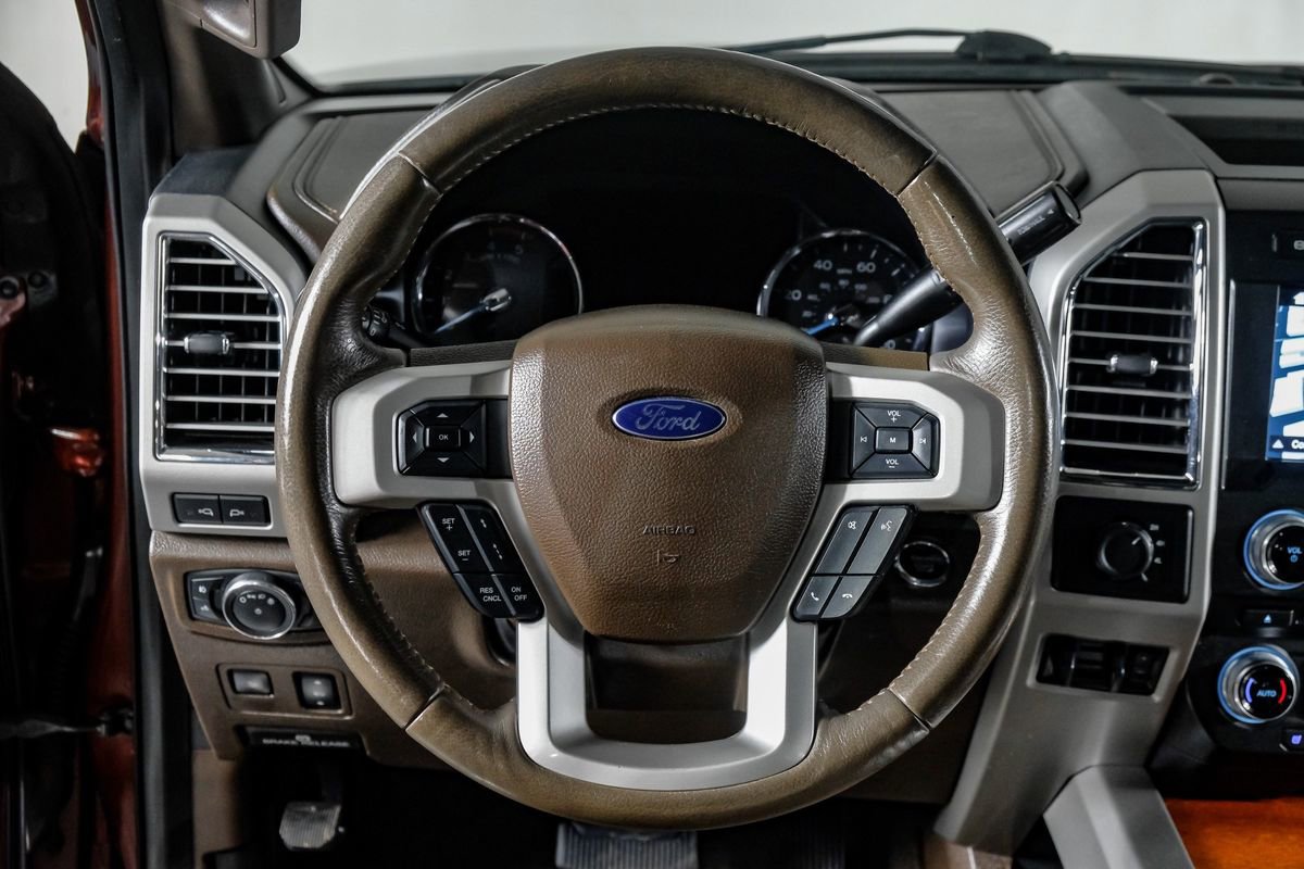 Used 2017 Ford F350 King Ranch w/ King Ranch Ultimate Package AWD/4WD image 16