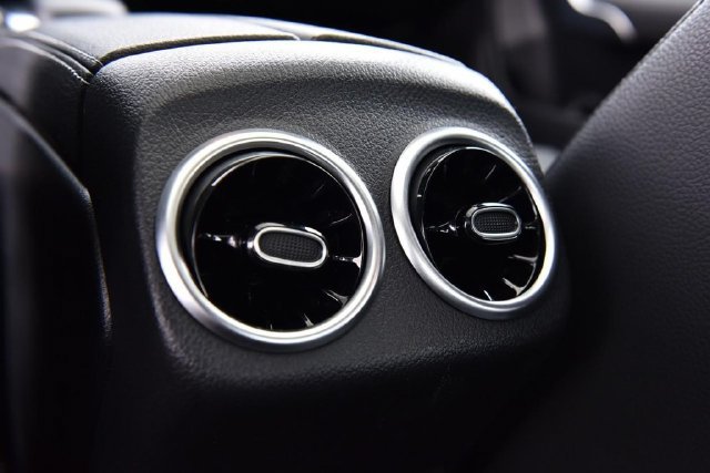 Used 2023 Mercedes-Benz CLA 250 4MATIC w/ Premium Package image 25