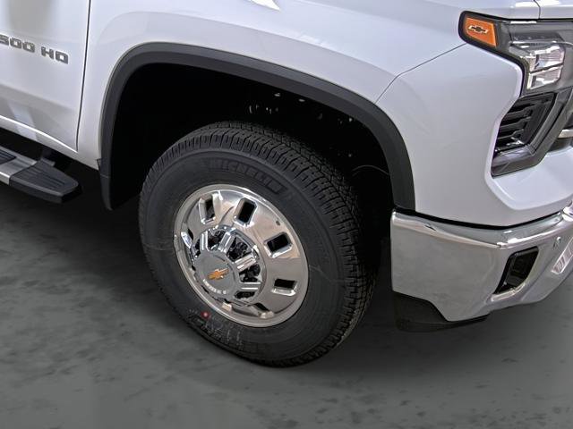 New 2026 Chevrolet Silverado 3500 LTZ w/ LTZ Convenience Package image 14