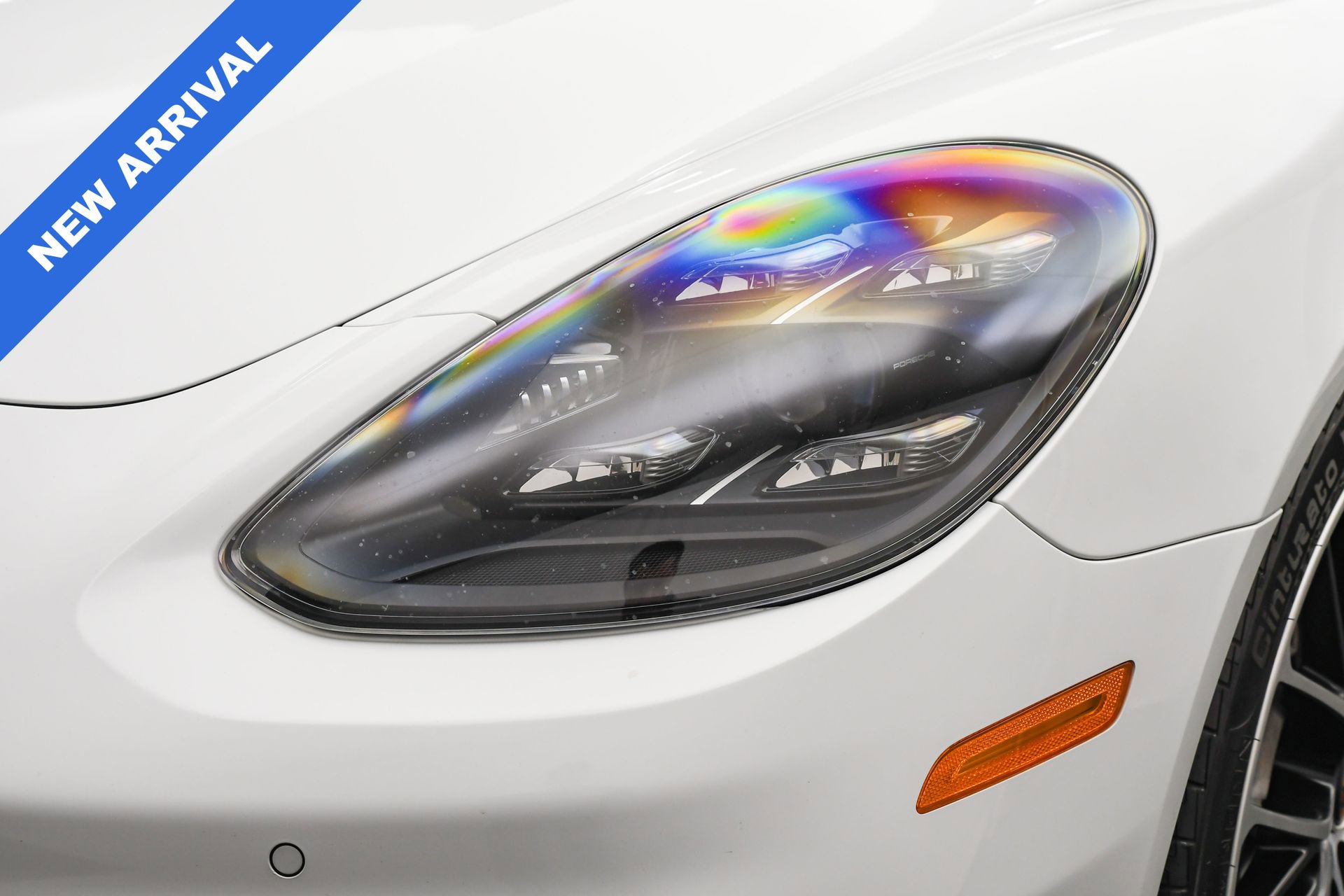 Used 2022 Porsche Panamera Platinum Edition image 29