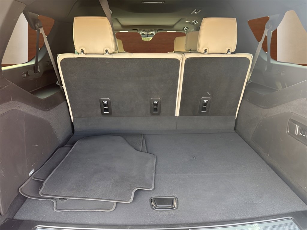 Certified 2022 Cadillac Escalade ESV Sport w/ Touring Package image 10