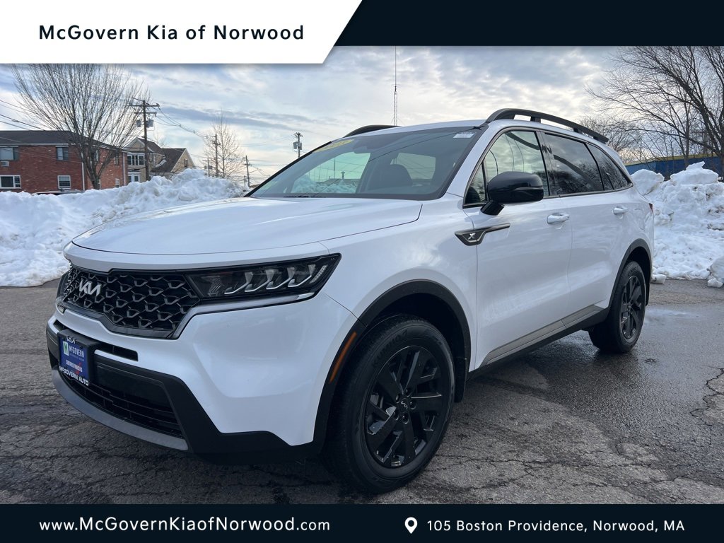 Certified 2023 Kia Sorento S image 1