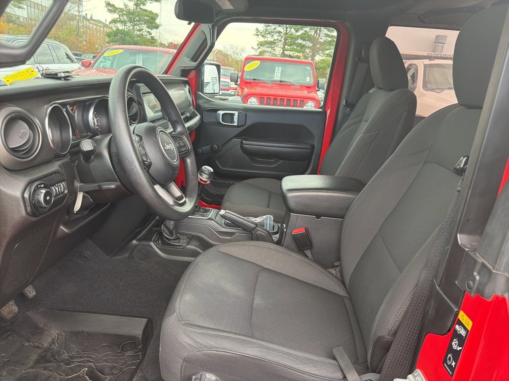 Used 2021 Jeep Wrangler Sport image 4