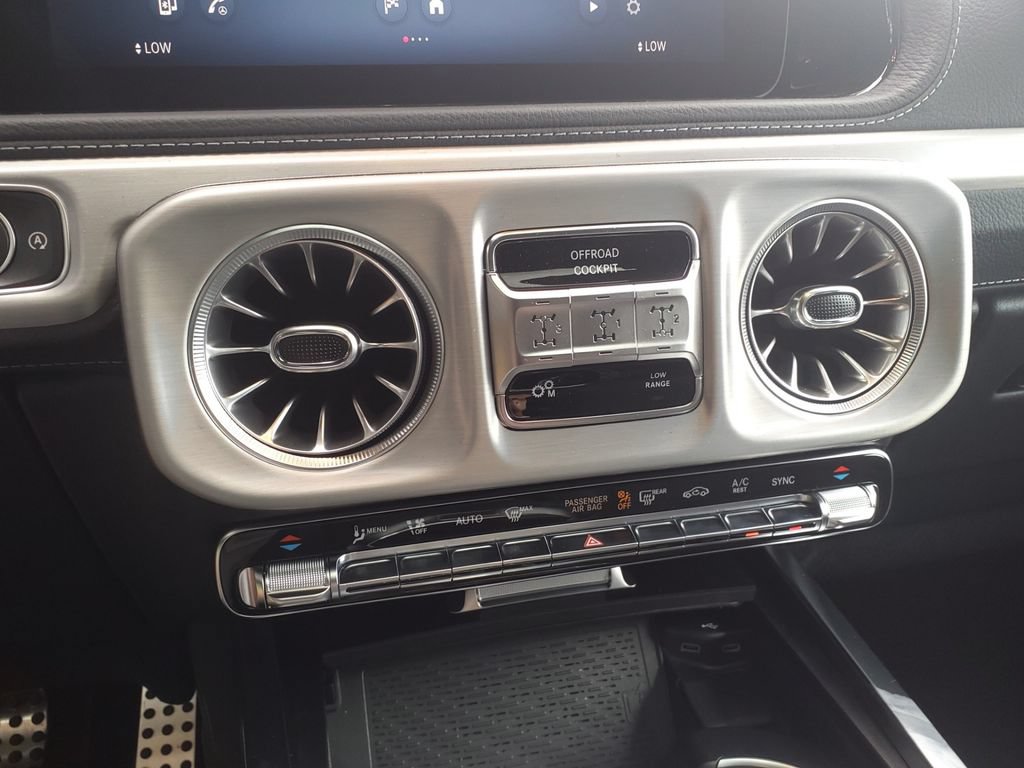 Used 2026 Mercedes-Benz G 550 image 28