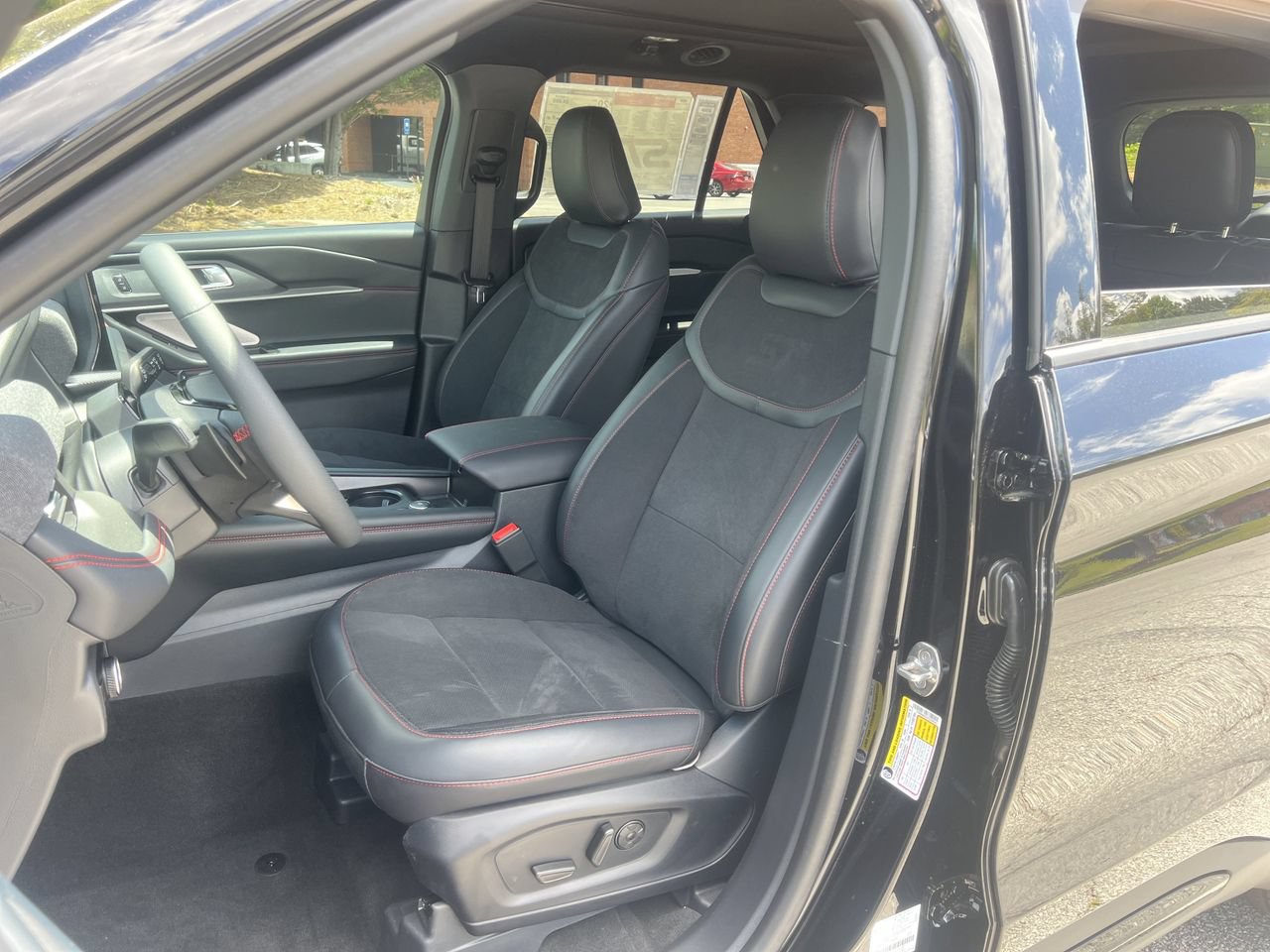 New 2026 Ford Explorer ST w/ Sun And Sound Package AWD/4WD image 17