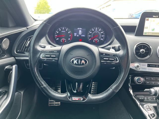 Used 2020 Kia Stinger GT-Line w/ Sun & Sound Package AWD/4WD image 18
