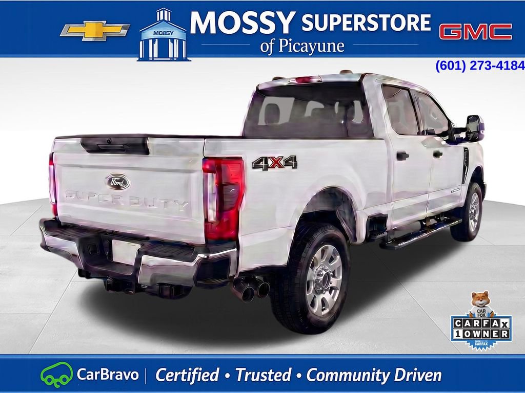 Used 2024 Ford F350 XLT w/ Camper Package image 4