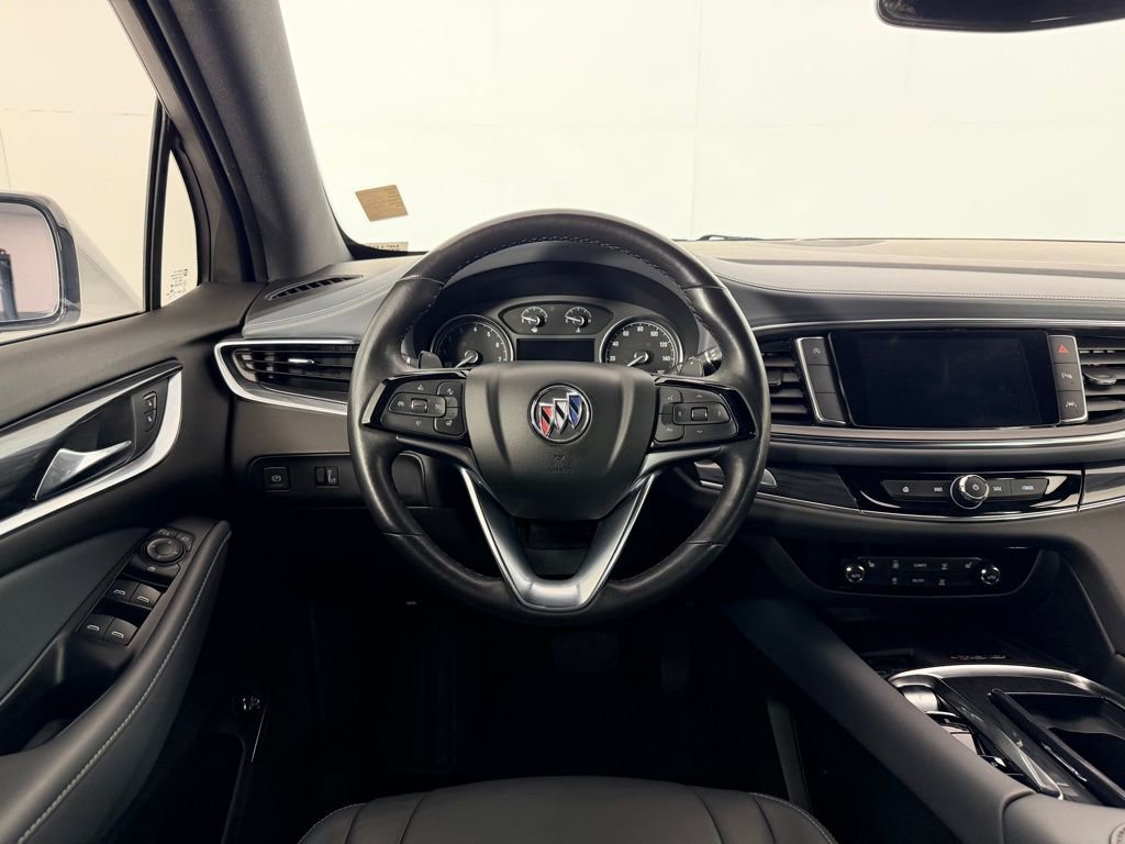Used 2023 Buick Enclave Essence FWD image 16