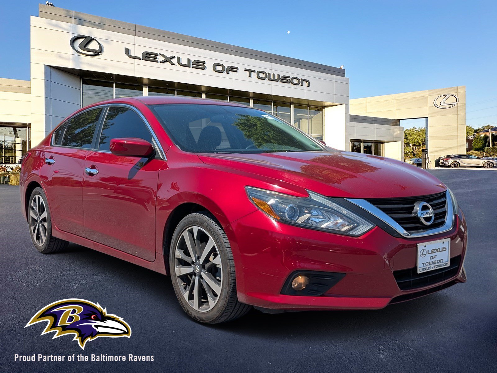 Used 2018 Nissan Altima 2.5 SR FWD image 1