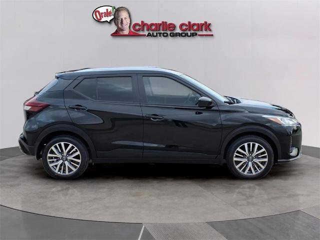 Certified 2024 Nissan Kicks SV image 6