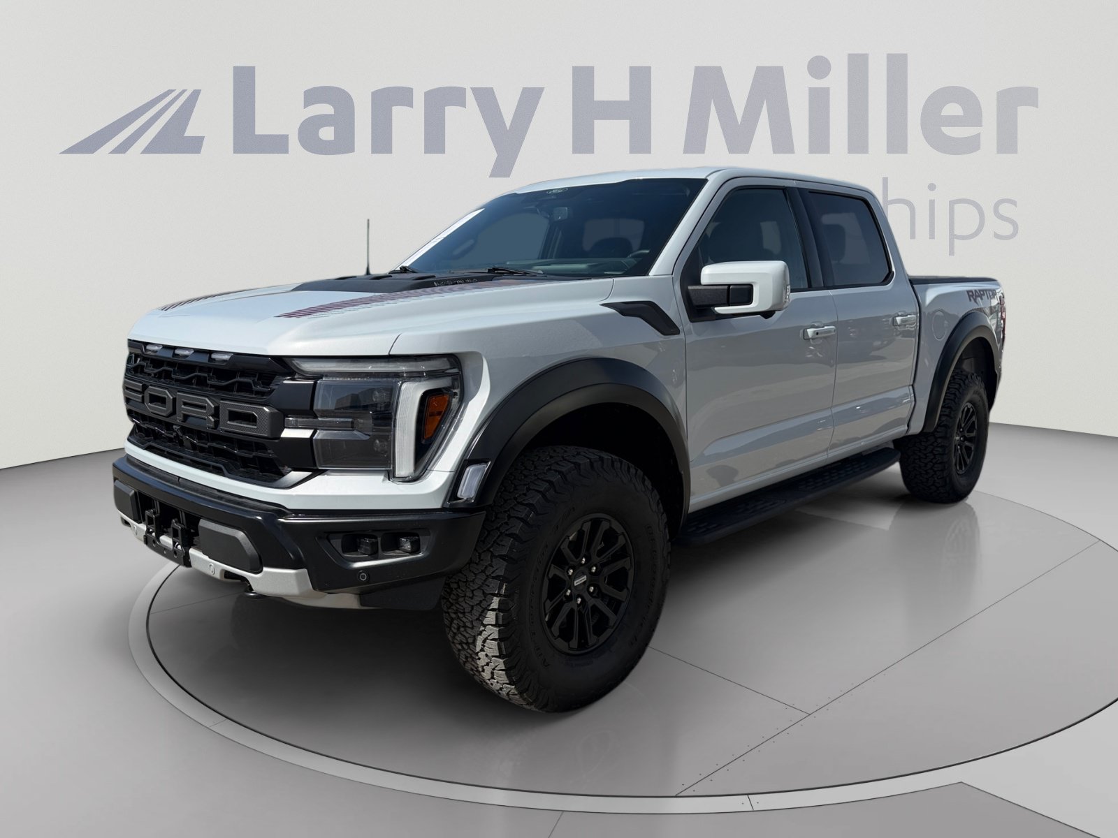 Used 2025 Ford F150 Raptor AWD/4WD image 1