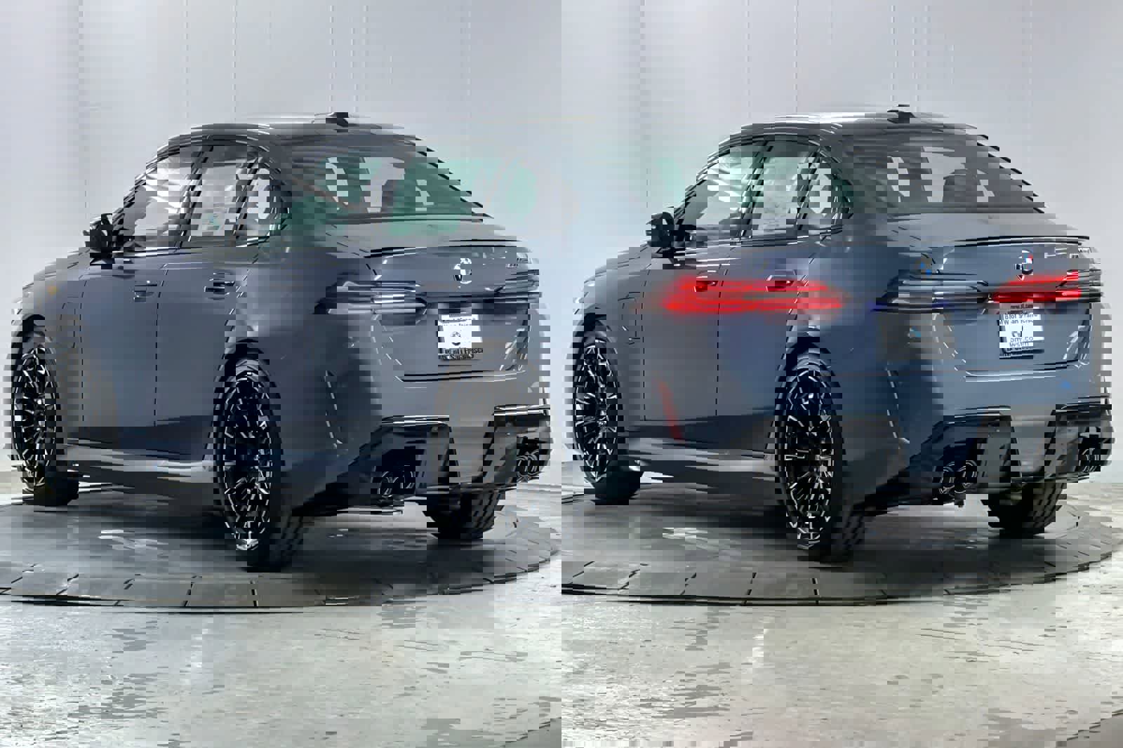 New 2026 BMW M5 w/ Executive Package image 6