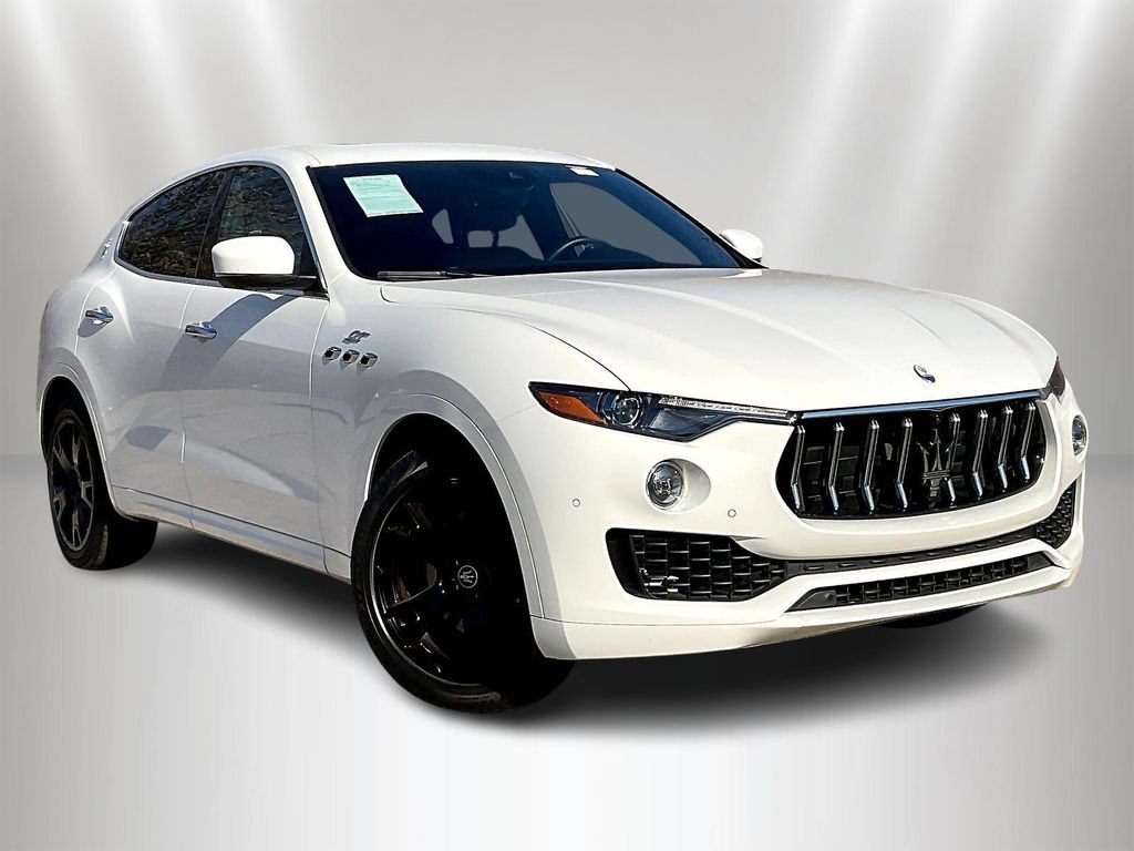 Used 2023 Maserati Levante GT AWD/4WD image 3