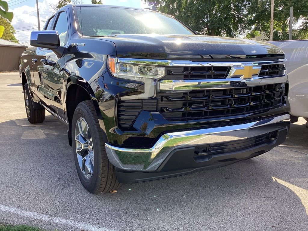 New 2026 Chevrolet Silverado 1500 LT image 1