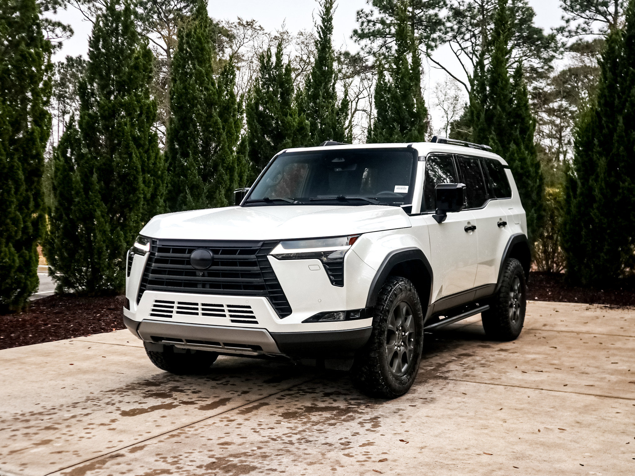 Used 2024 Lexus GX 550 AWD/4WD image 5