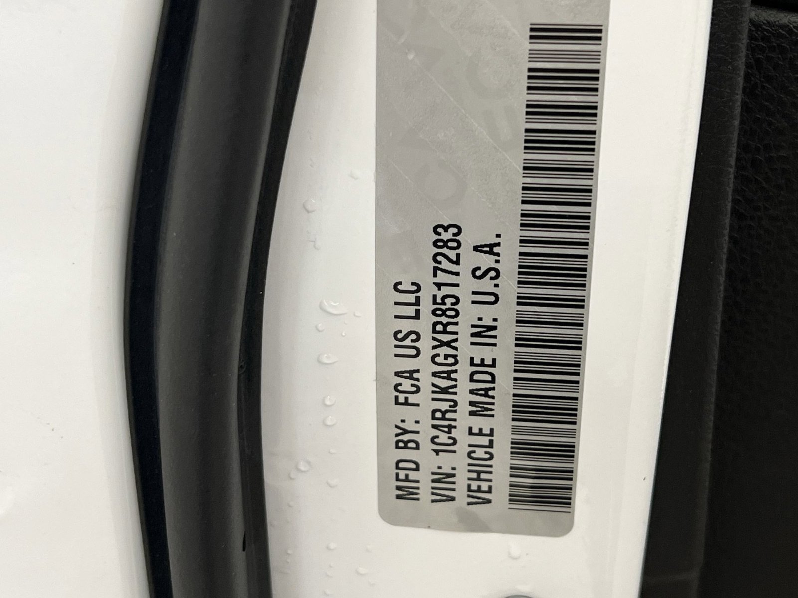 Used 2024 Jeep Grand Cherokee L Laredo image 34