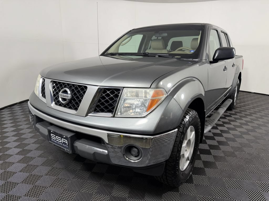 Used 2005 Nissan Frontier SE AWD/4WD image 1