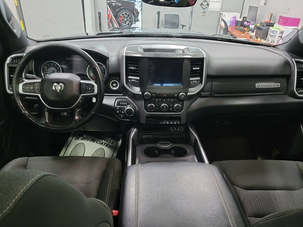 Used 2020 RAM 1500 Big Horn AWD/4WD image 5