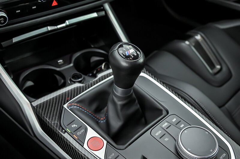 Used 2024 BMW M2 w/ Carbon Package RWD image 33