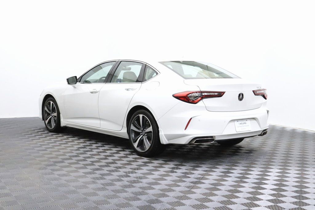Certified 2025 Acura TLX w/ Technology Package image 7