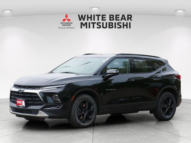 Used 2023 Chevrolet Blazer LT w/ LPO, Floor Liner Package AWD/4WD image 2