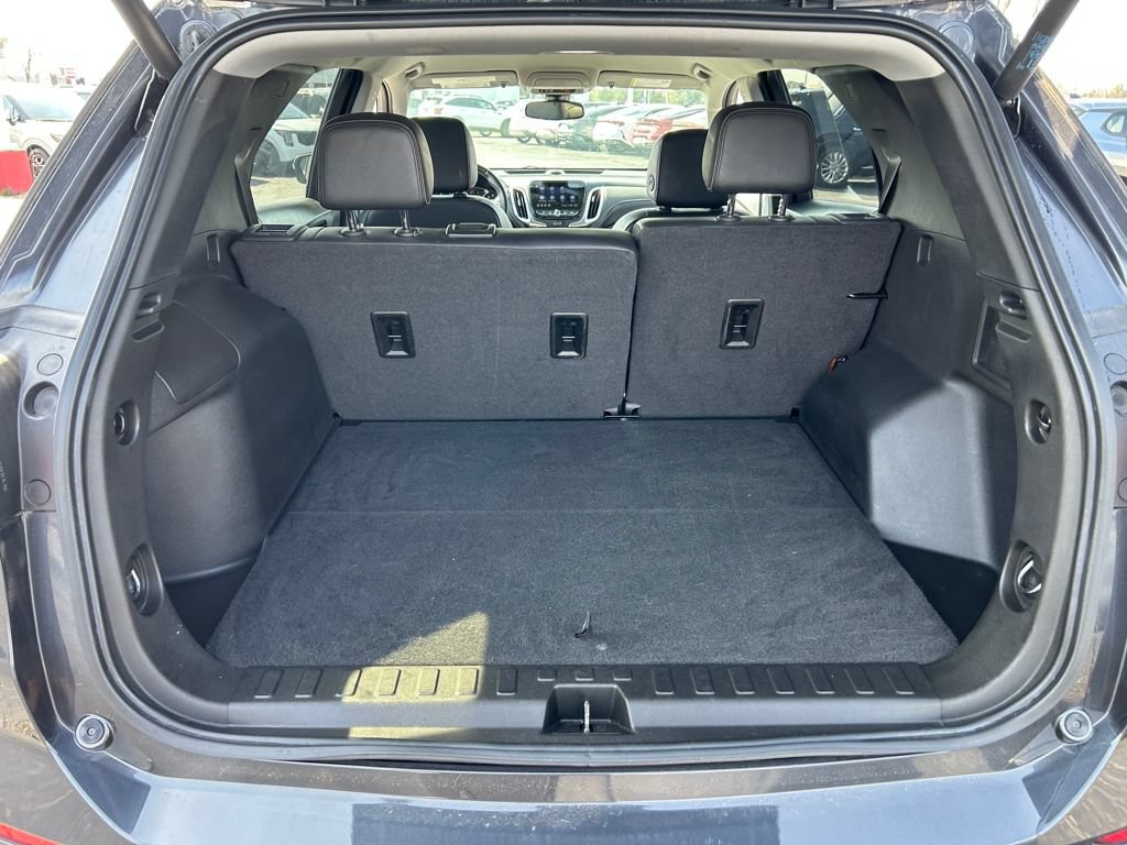 Used 2022 Chevrolet Equinox Premier FWD image 26