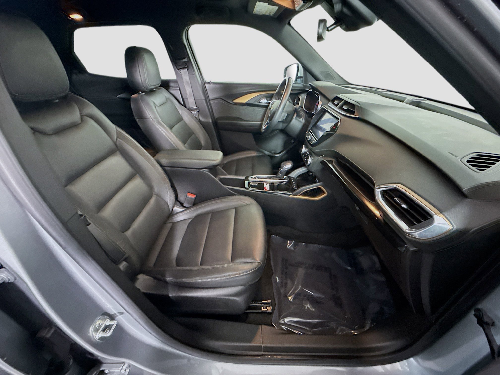 Used 2023 Chevrolet TrailBlazer ACTIV w/ Sun and Liftgate Package image 29