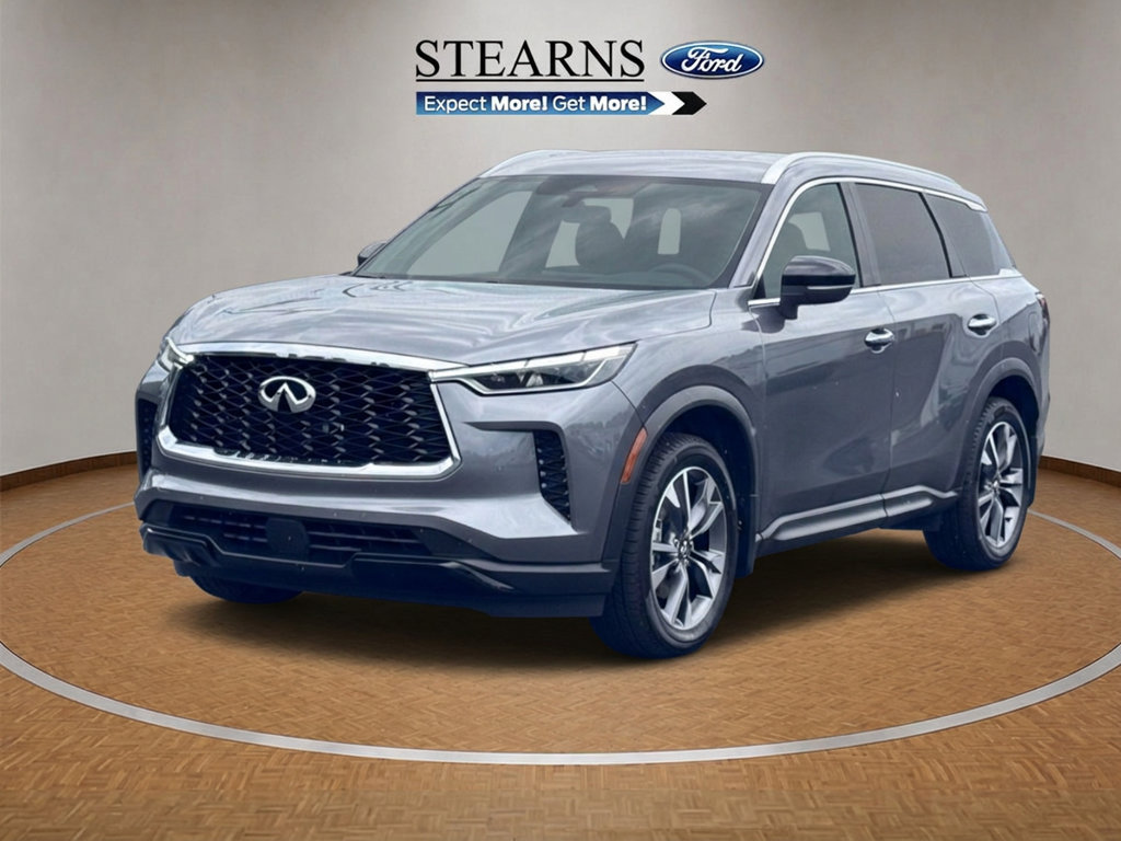 Used 2023 INFINITI QX60 Luxe w/ Performance Audio Package FWD image 2