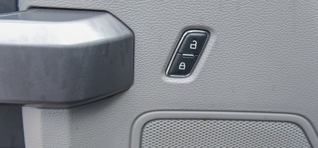 Used 2020 Ford F350 XLT AWD/4WD image 16